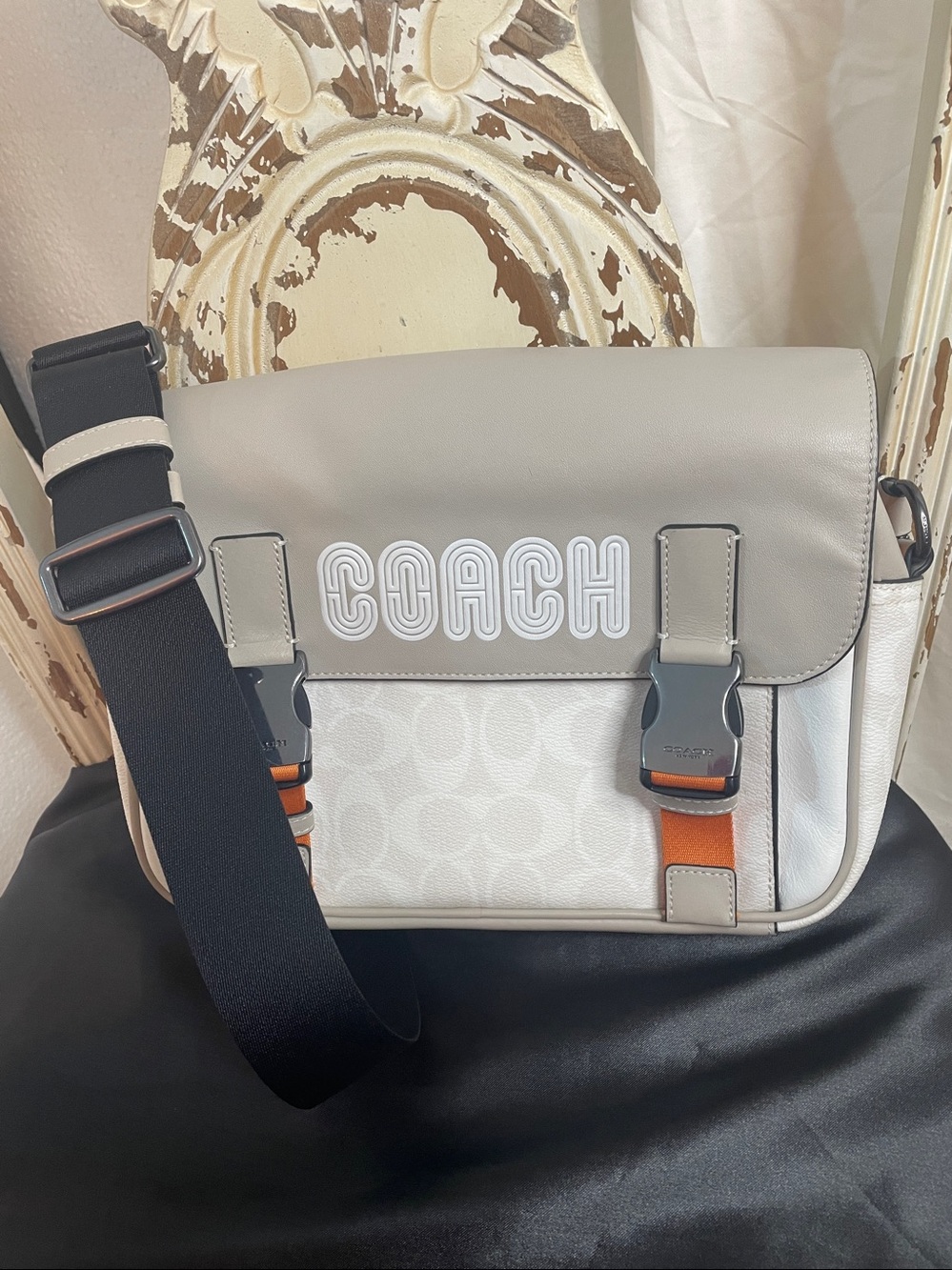 EUC Coach Track messager bag crossbody shoulder